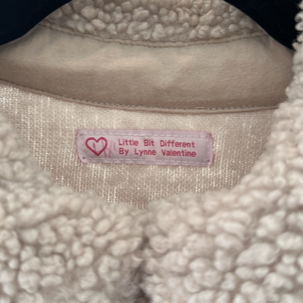 Jacket - Picture 5 of 8